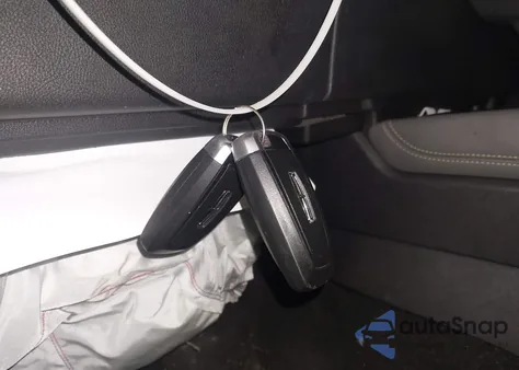 2023 Lincoln Corsair Reserve z USA, uszkodzony, nr VIN 5LMCJ2DA4PUL12990